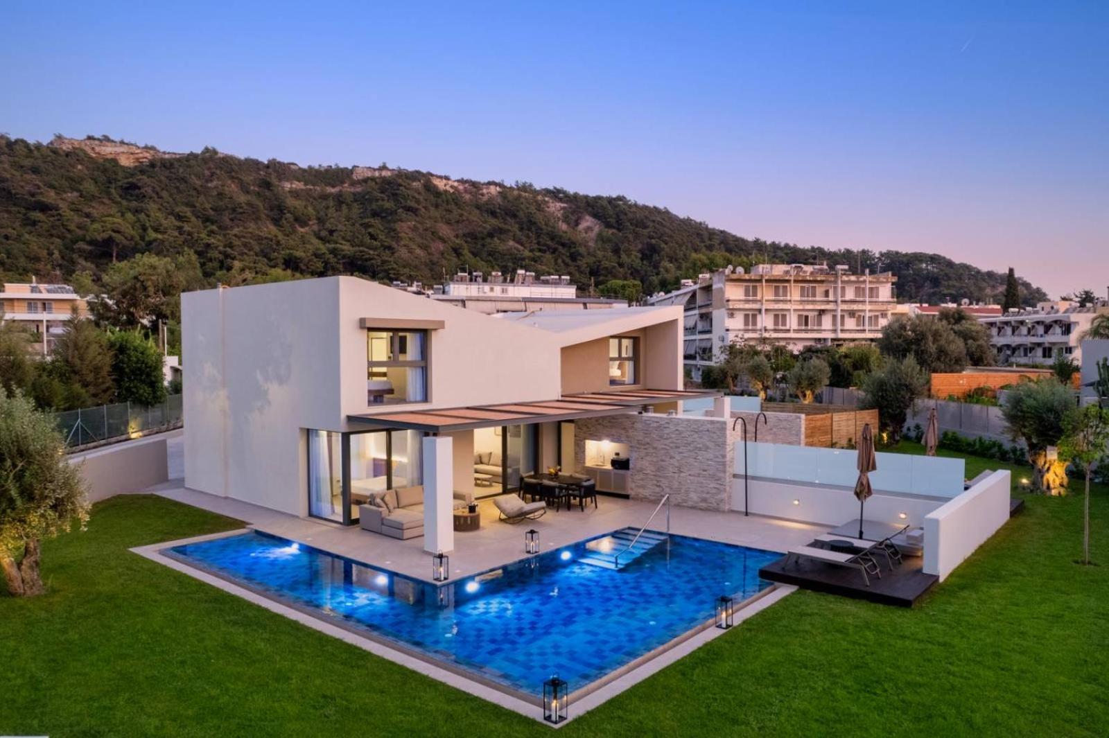 Alma Luxury Villas Ялисос Екстериор снимка